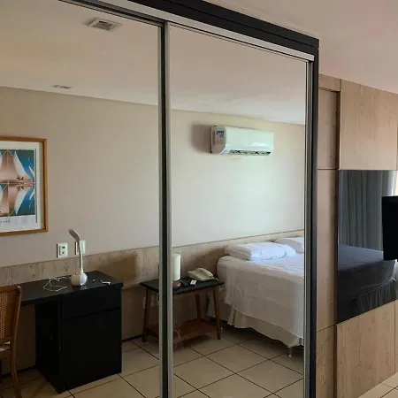 Flat No Iate Plaza
